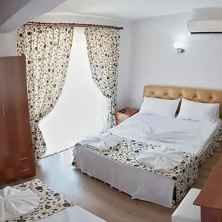 Yasemin Quarto em Acomodações Particulares *